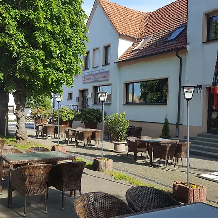 & Steakhaus Mareens Hotel *