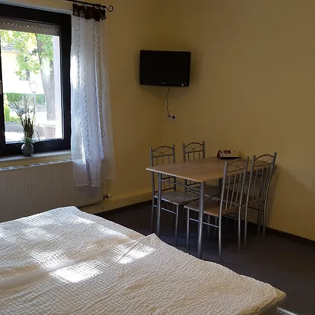 Hotel & Steakhaus Mareens *